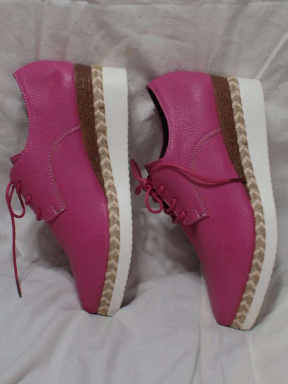 Fuchsia Wedge Oxford / Derby Shoe - Size 8 - BRAND NEW